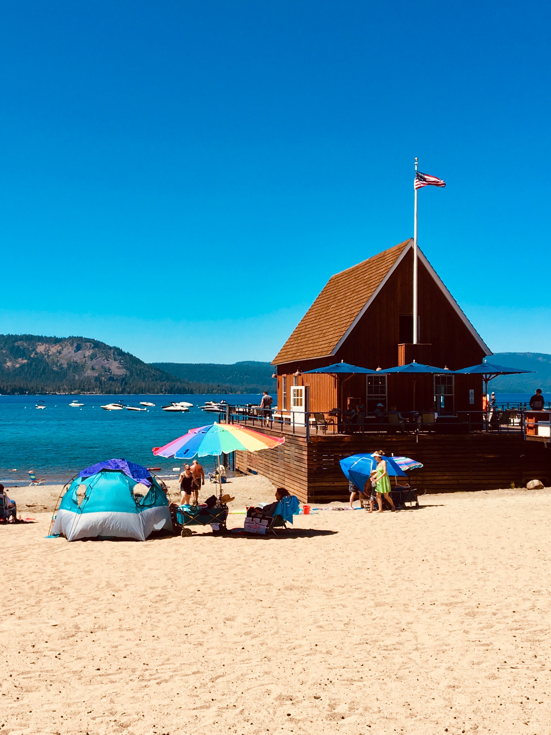 Chambers Bar & Beach